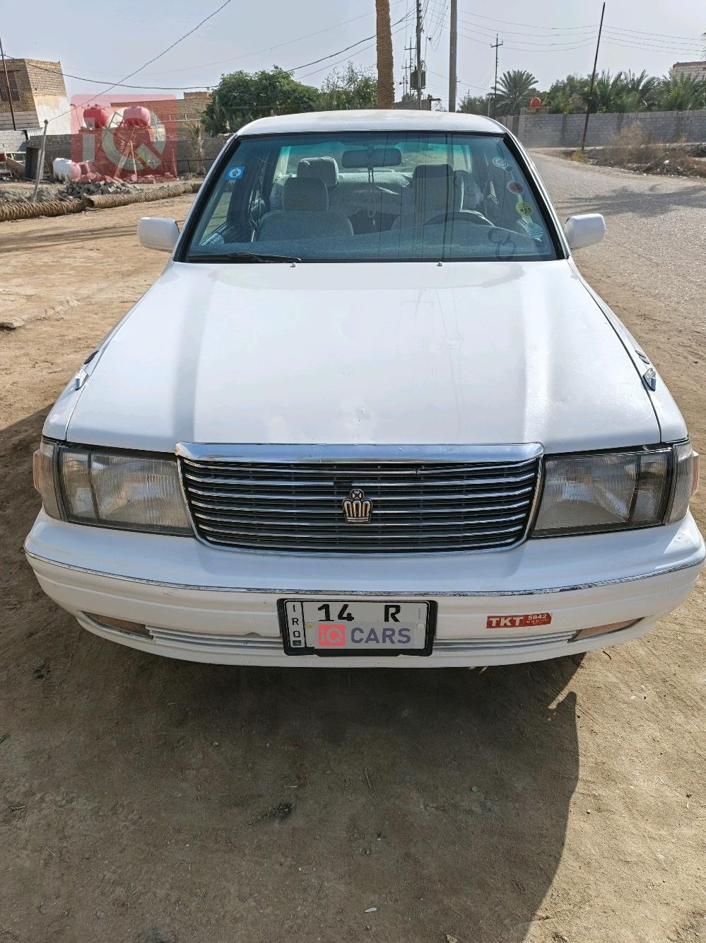 تۆیۆتا کراون